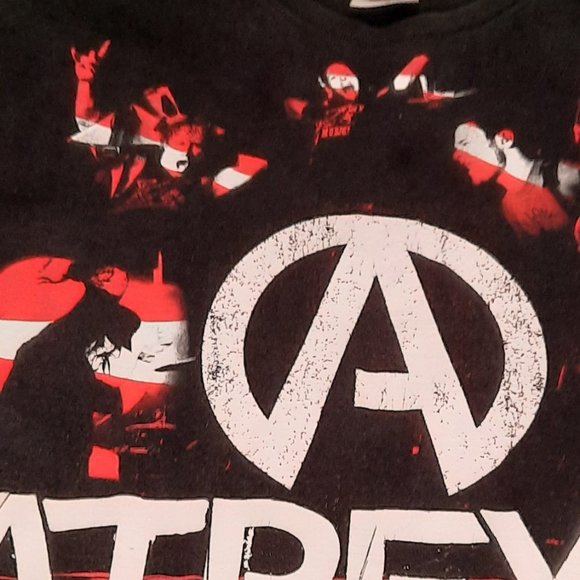 ATREYU   TASTE OF CHAOS TOUR - Picture 3 of 3